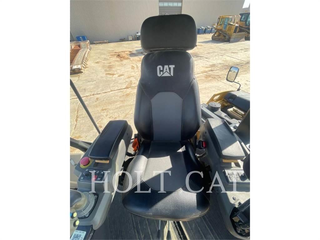 CAT CB10 Cilindros Compactadores monocilíndricos