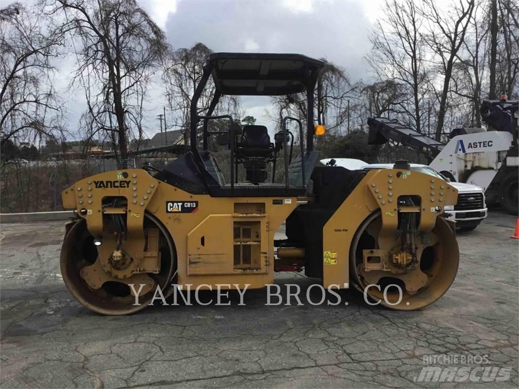 CAT CB13 Compactadores para terra