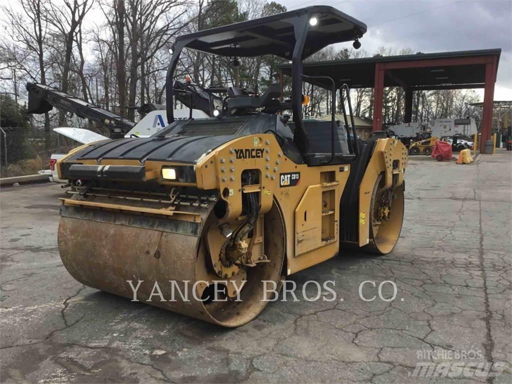 CAT CB13 Compactadores para terra