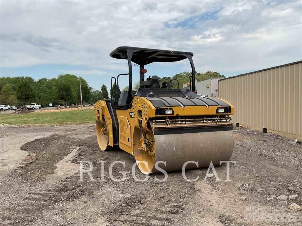 CAT CB13 Compactadores para terra
