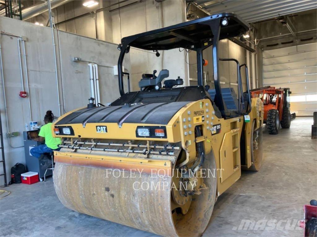 CAT CB13-01 Compactadores para terra