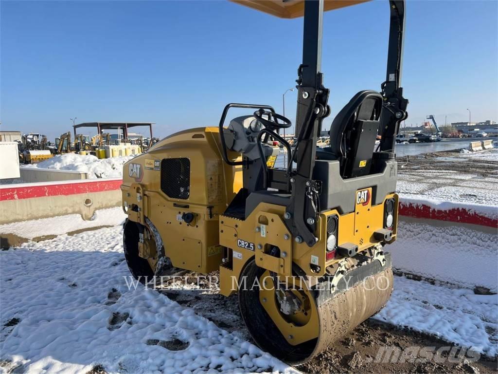 CAT CB2.5 Cilindros Compactadores tandem