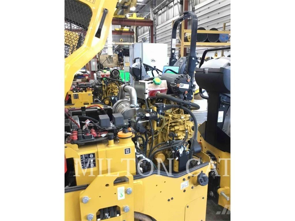 CAT CB2.5 Compactadores para terra