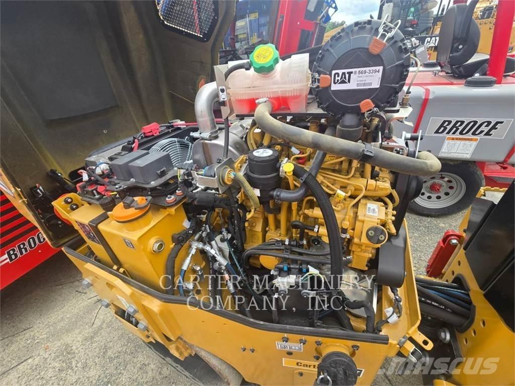 CAT CB2.5 Compactadores para terra