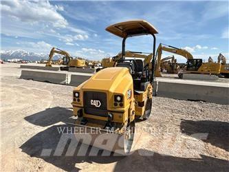 CAT CB2.5 GC Cilindros Compactadores tandem
