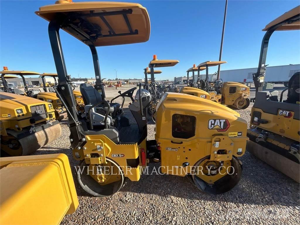 CAT CB2.5 GC Cilindros Compactadores tandem