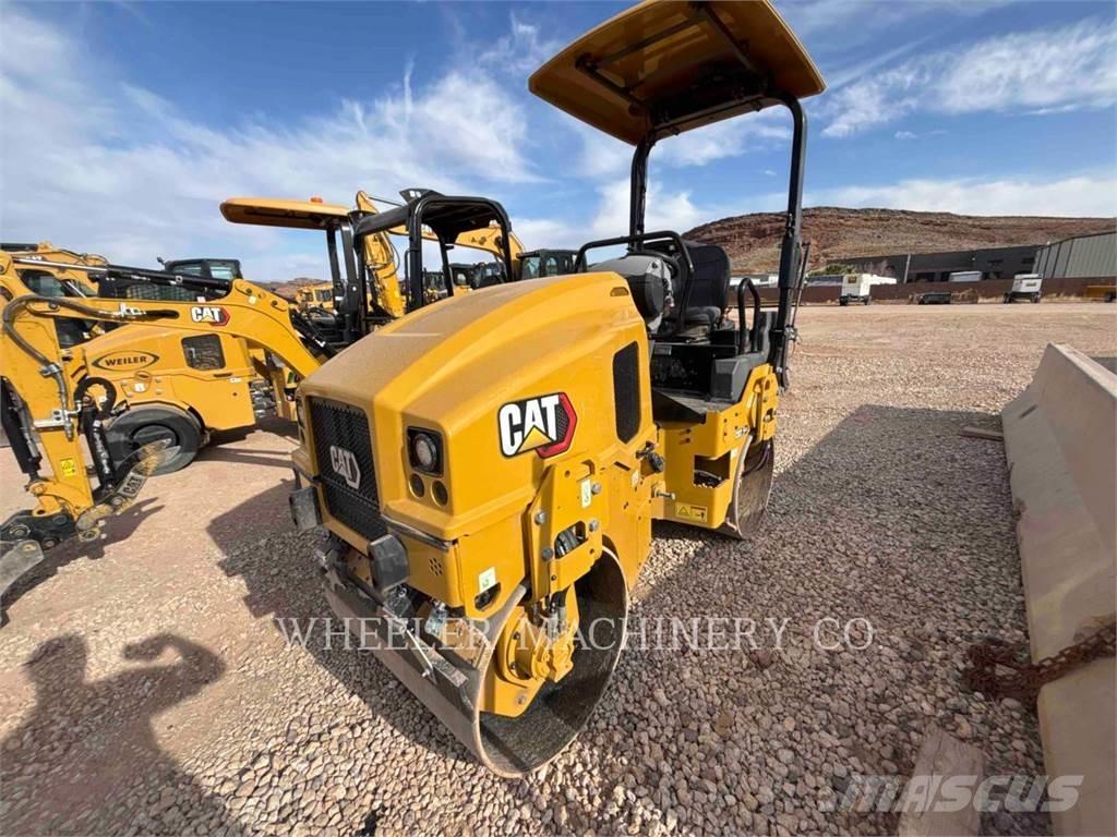 CAT CB2.5 GC Cilindros Compactadores tandem