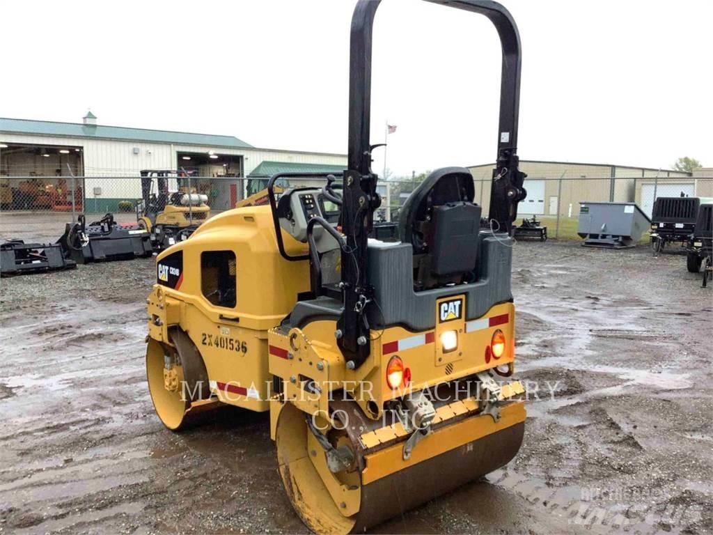 CAT CB24B Cilindros Compactadores tandem