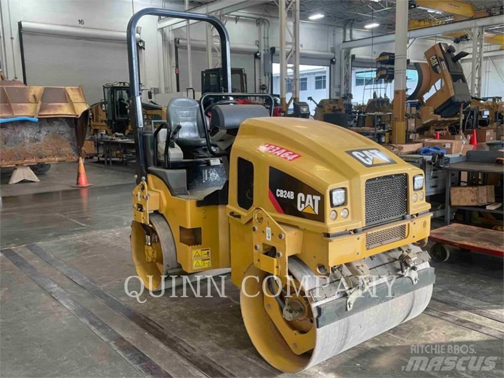 CAT CB24B Cilindros Compactadores tandem