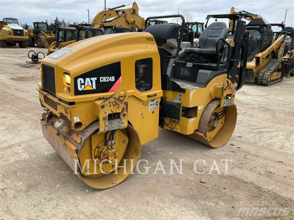 CAT CB24B Cilindros Compactadores monocilíndricos