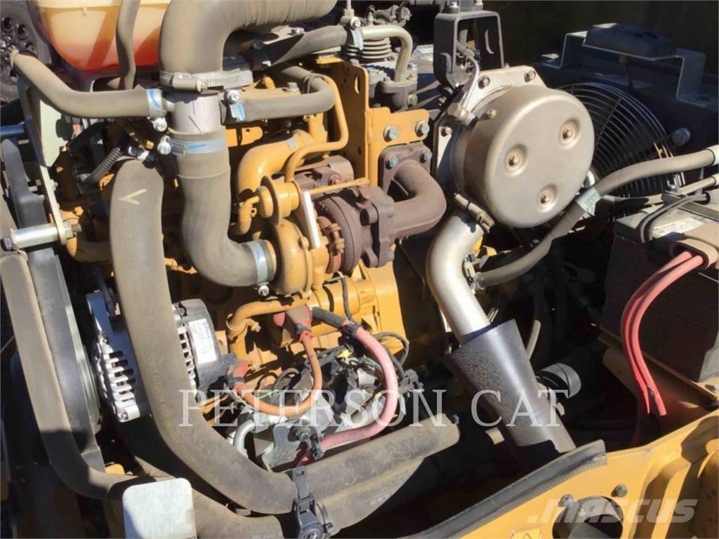 CAT CB24B Cilindros Compactadores tandem