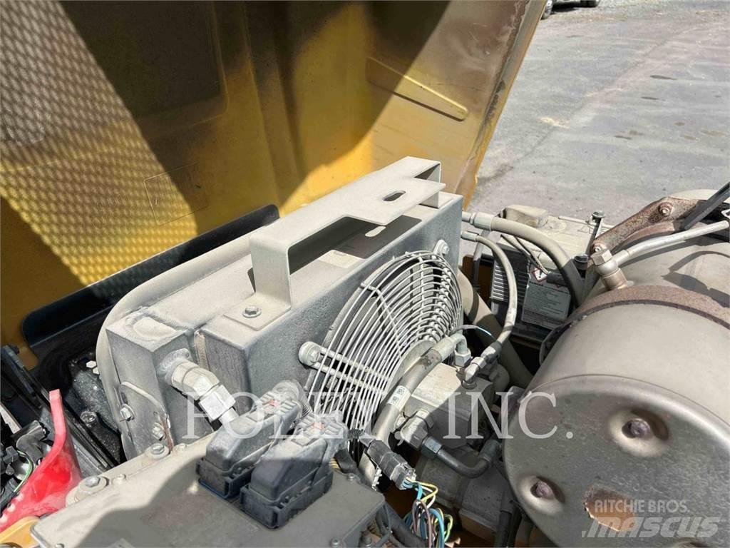 CAT CB34B Cilindros Compactadores tandem