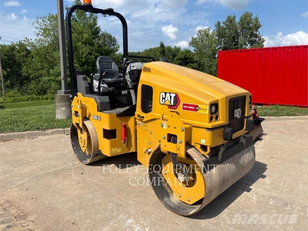CAT CB4.0-03 Compactadores para terra
