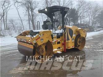 CAT CB54 XW Cilindros Compactadores tandem