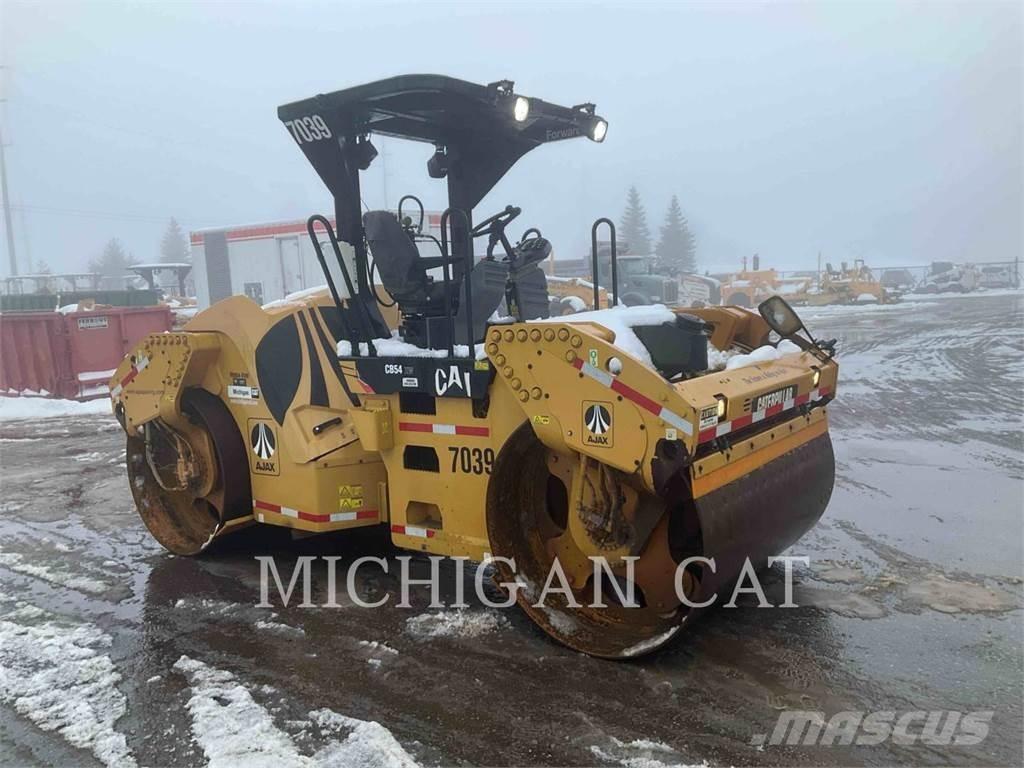 CAT CB54 XW Cilindros Compactadores tandem