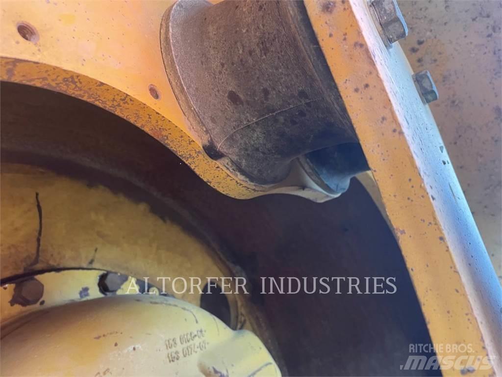 CAT CB54B Cilindros Compactadores tandem
