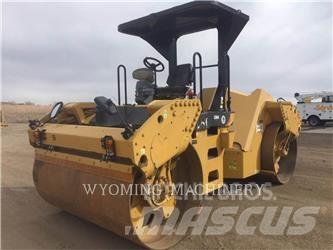 CAT CB64 Compactadores para terra