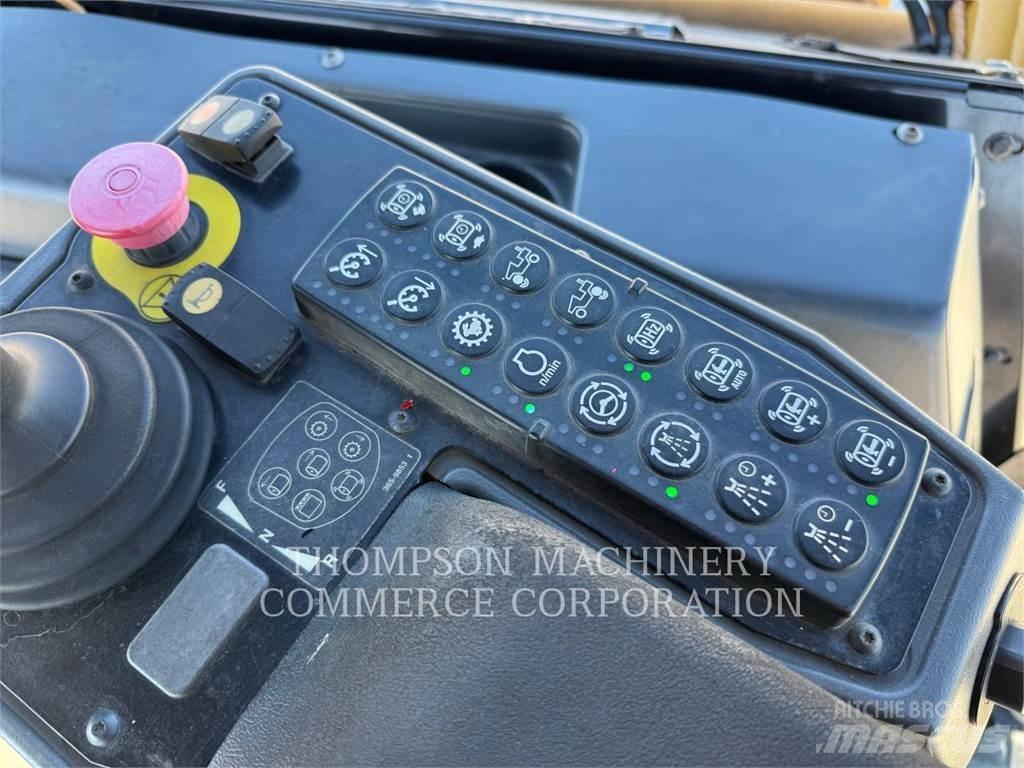 CAT CB64B Cilindros Compactadores tandem