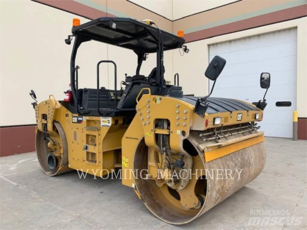 CAT CB66B Compactadores para terra