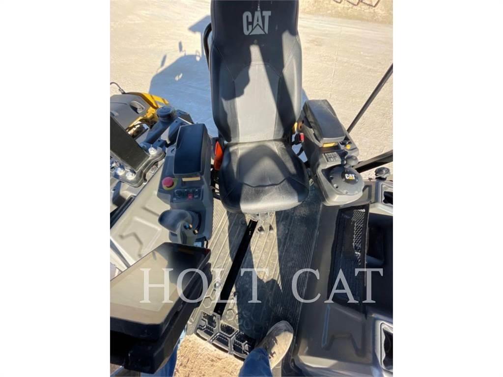 CAT CB7 Cilindros Compactadores monocilíndricos
