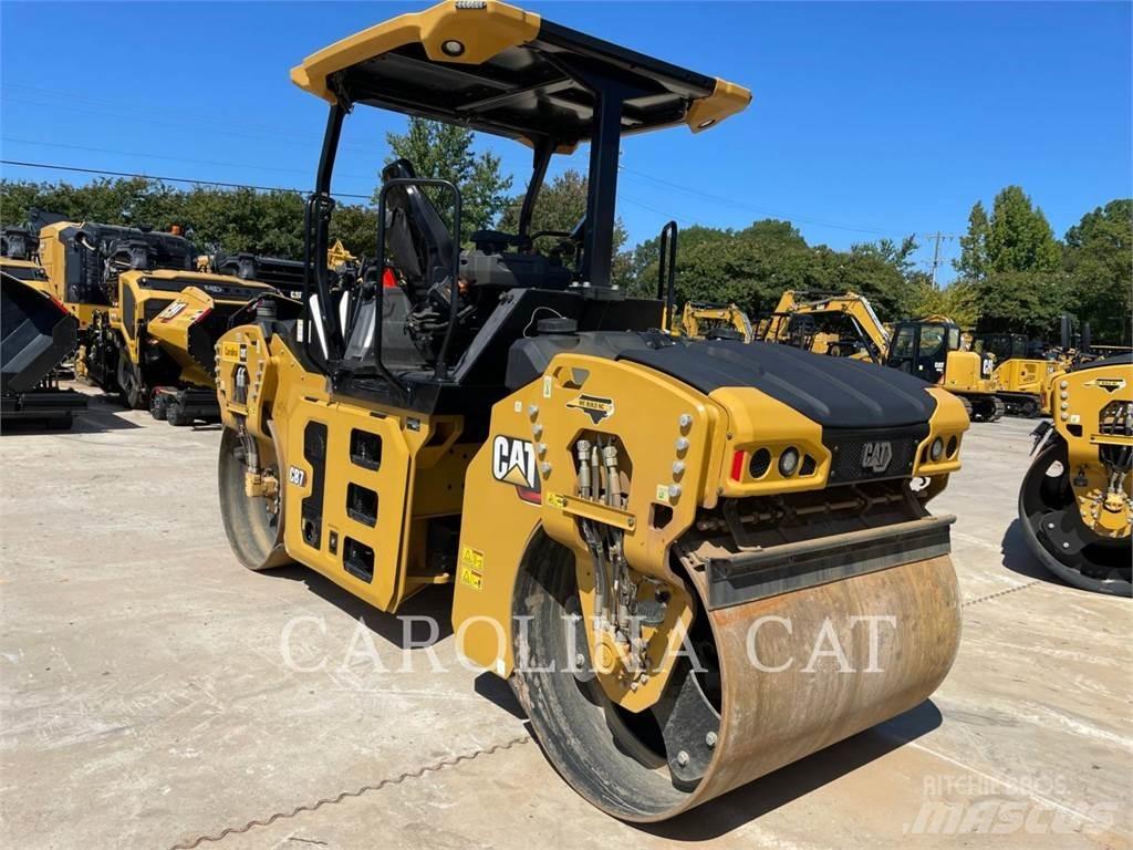 CAT CB7 Espalhadoras de asfalto