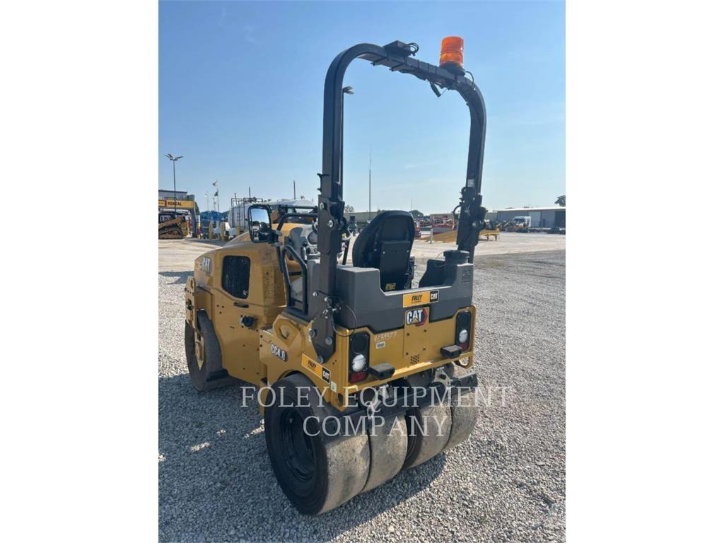 CAT CC4.0-03 Compactadores para terra