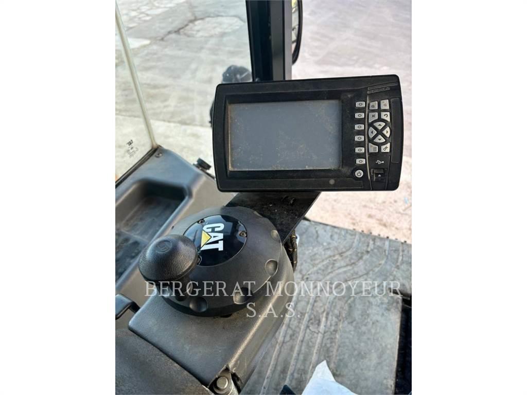 CAT CD10 Compactadores para terra