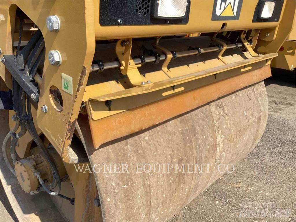 CAT CD8 Compactadores para terra