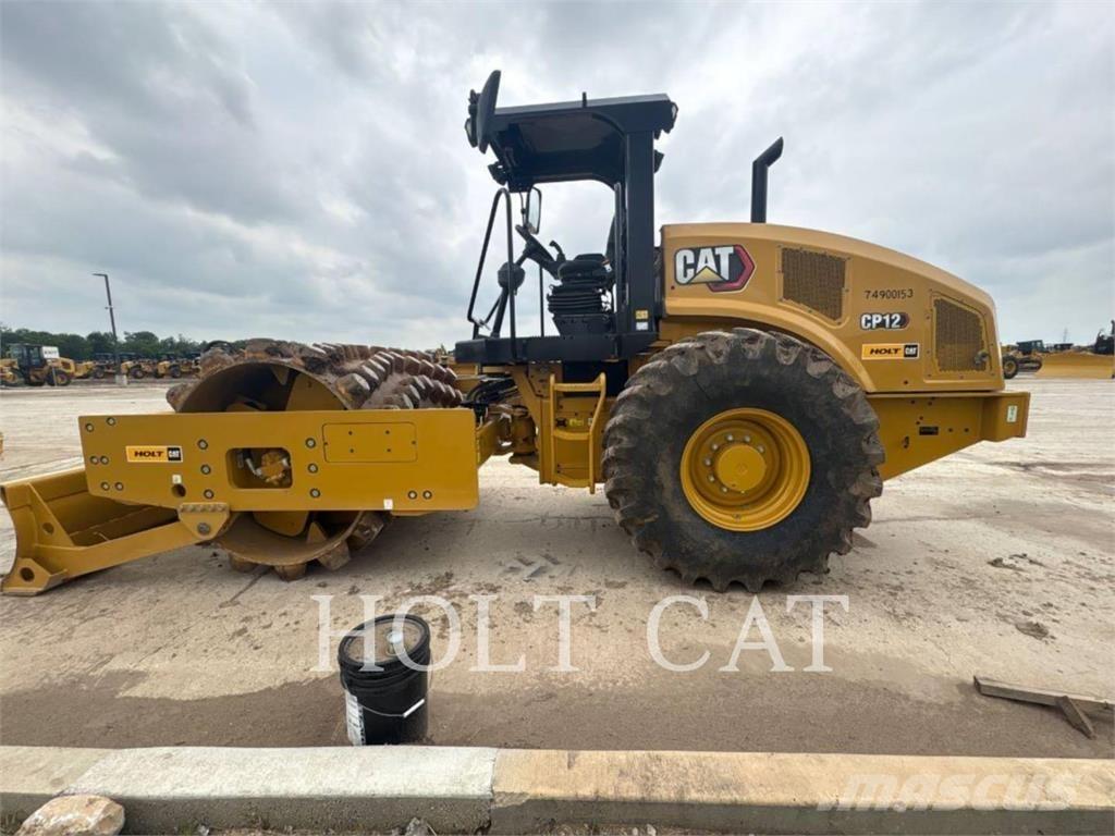 CAT CP12 Cilindros Compactadores monocilíndricos