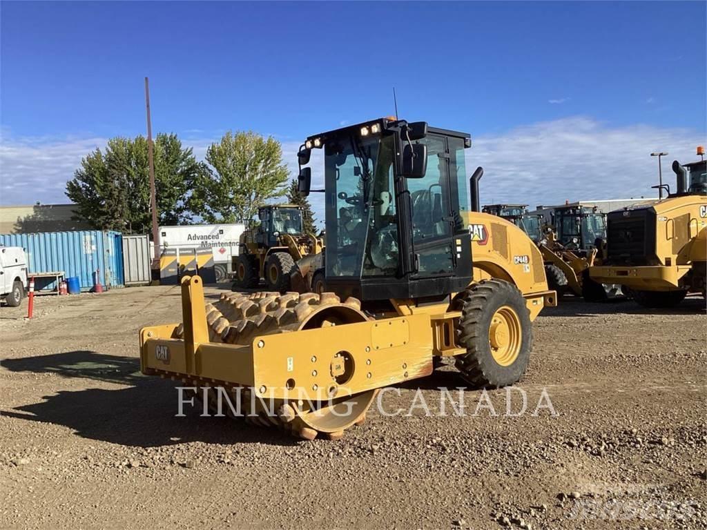 CAT CP44B Compactadores para terra