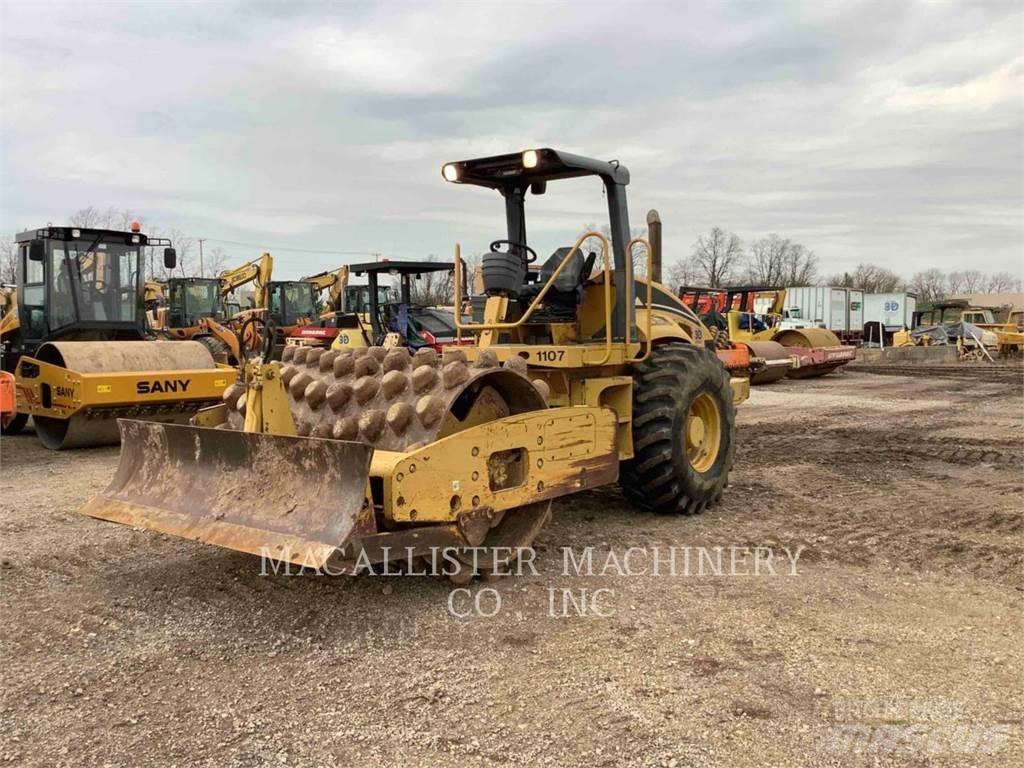 CAT CP563E Cilindros Compactadores monocilíndricos