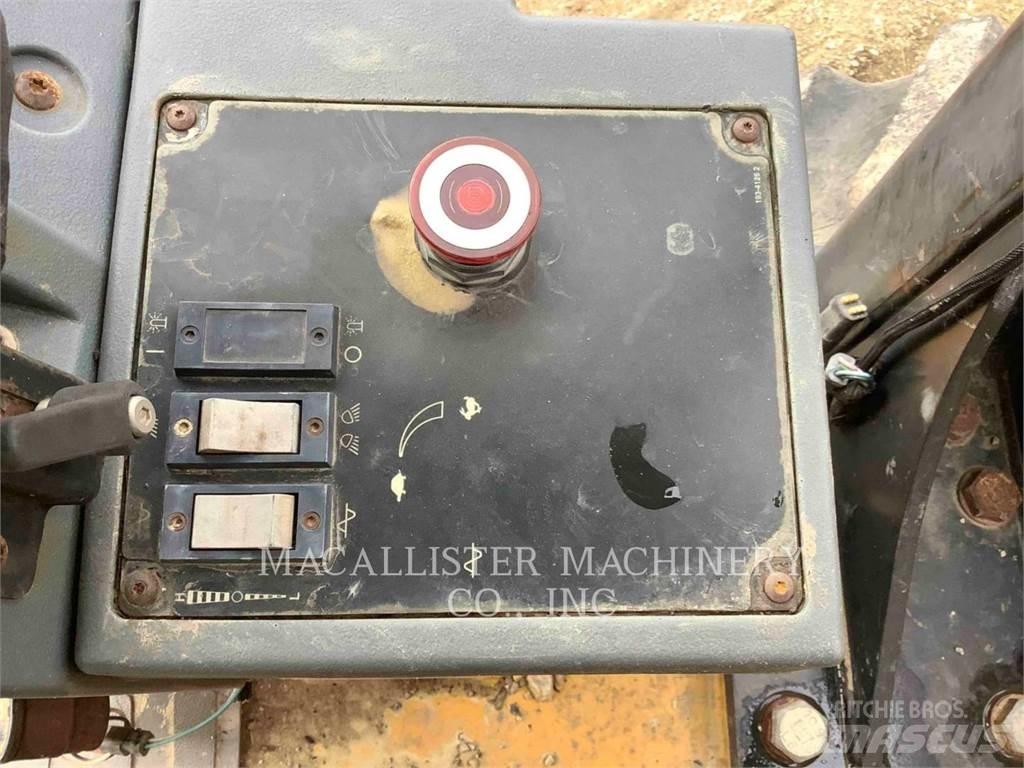 CAT CP563E Cilindros Compactadores monocilíndricos