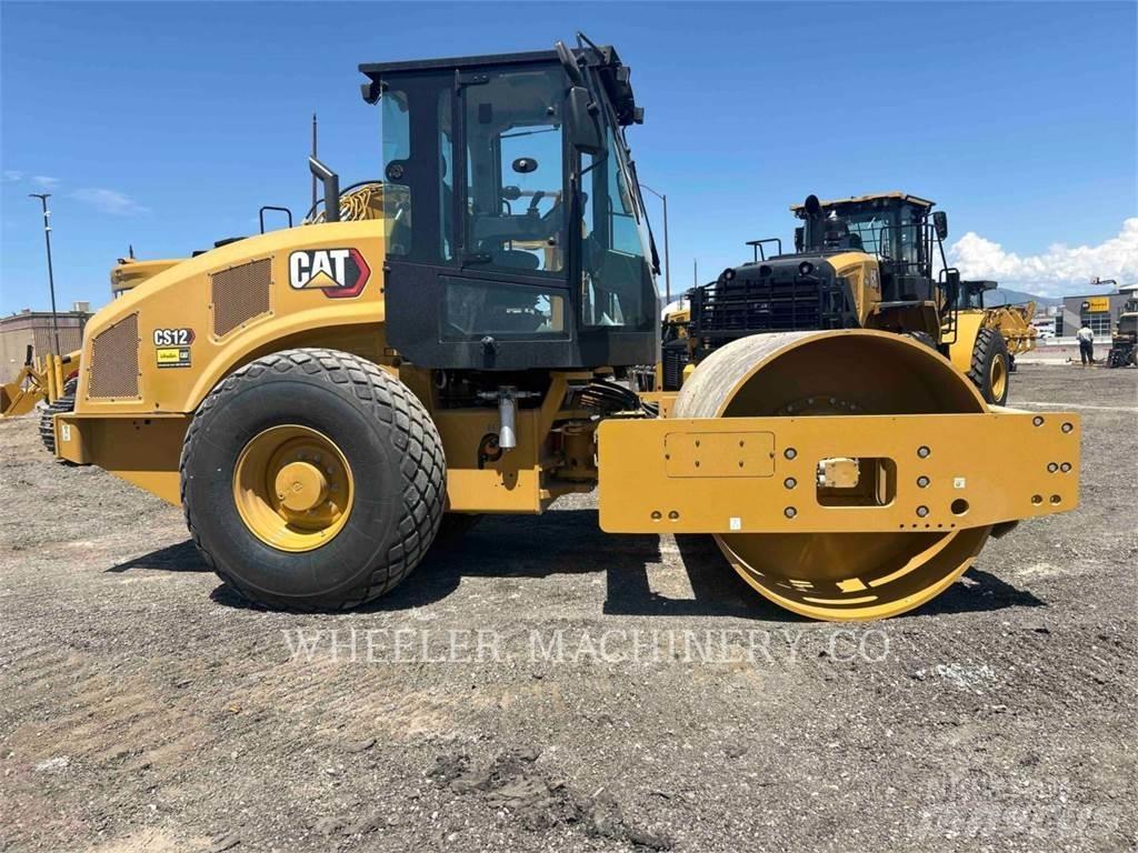 CAT CS12 Cilindros Compactadores monocilíndricos