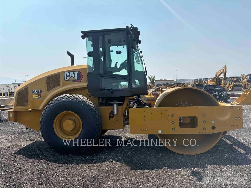 CAT CS12 Cilindros Compactadores monocilíndricos