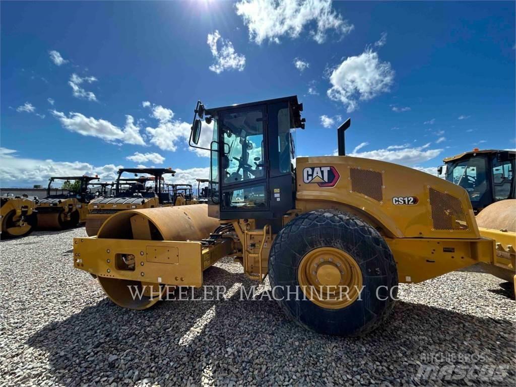 CAT CS12 Cilindros Compactadores monocilíndricos