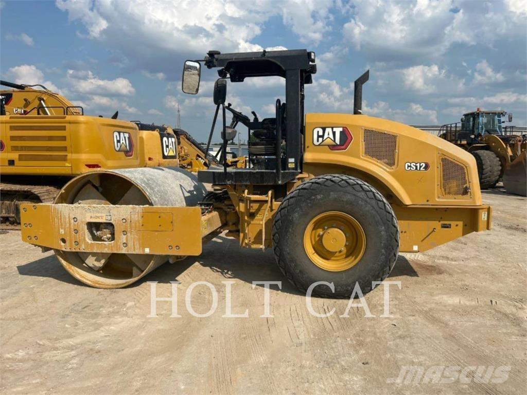 CAT CS12 Cilindros Compactadores monocilíndricos