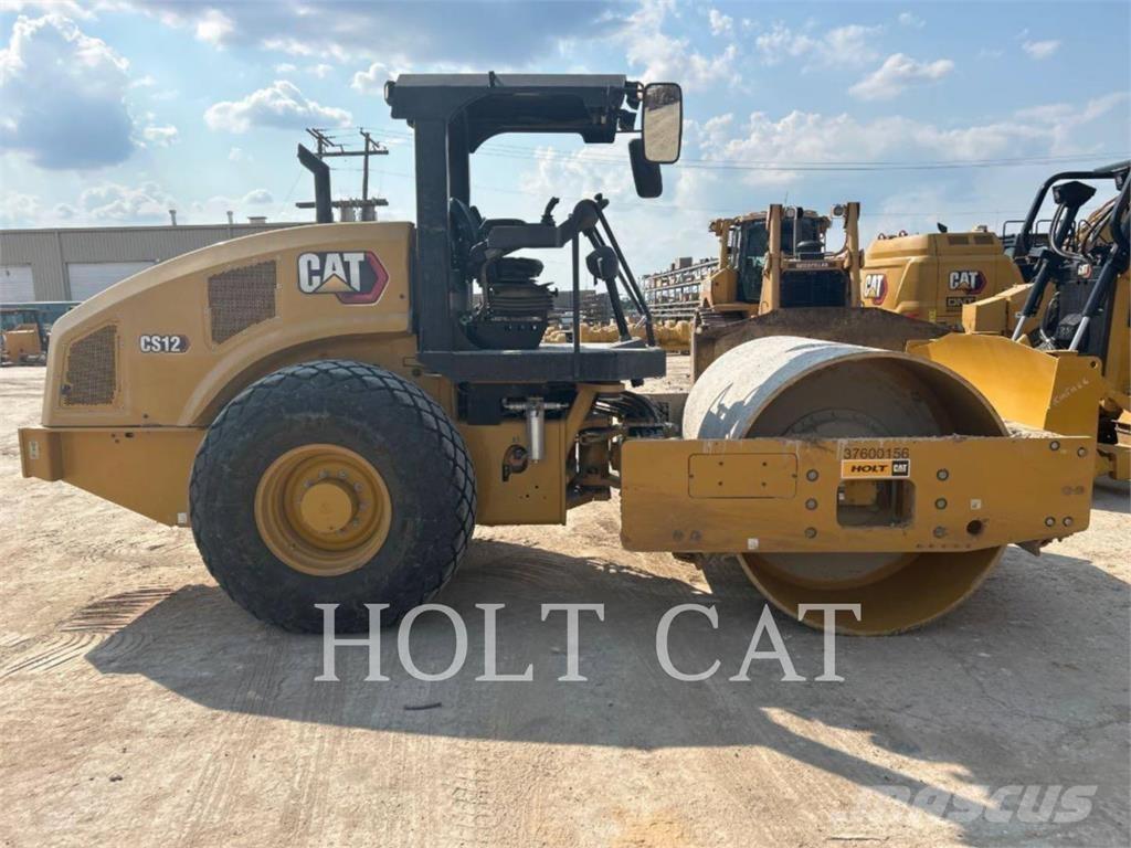 CAT CS12 Cilindros Compactadores monocilíndricos