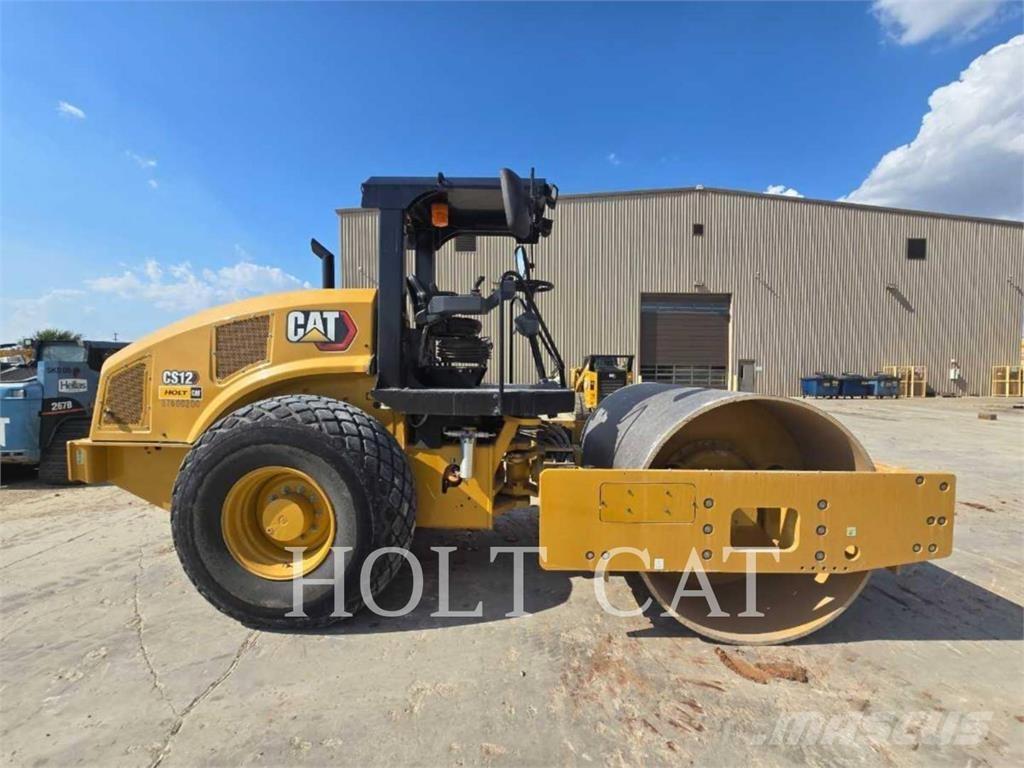 CAT CS12 Cilindros Compactadores monocilíndricos