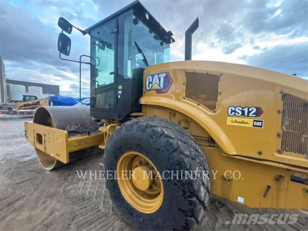 CAT CS12 Cilindros Compactadores monocilíndricos