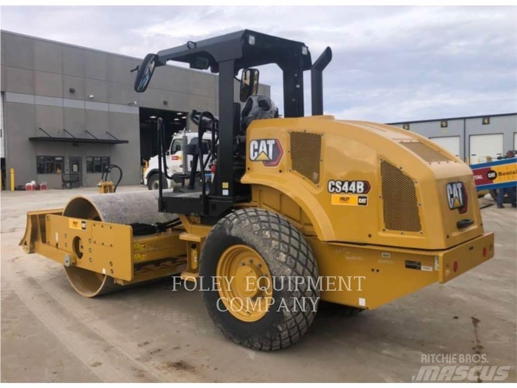 CAT CS44B Compactadores para terra