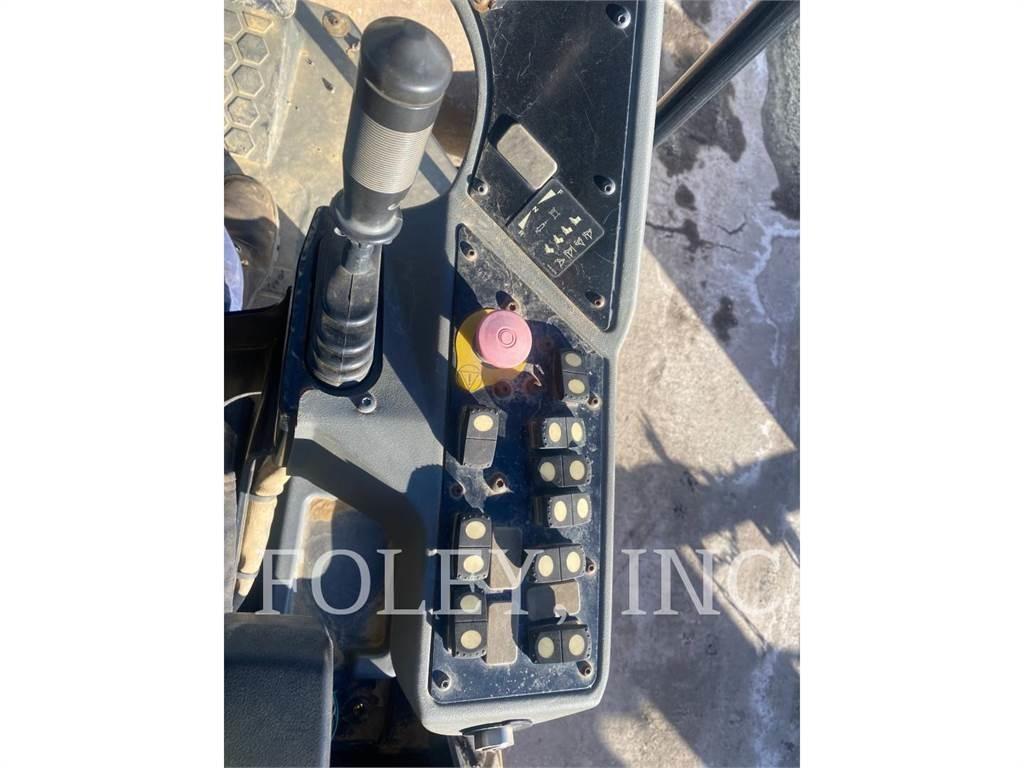 CAT CS44B Cilindros Compactadores monocilíndricos