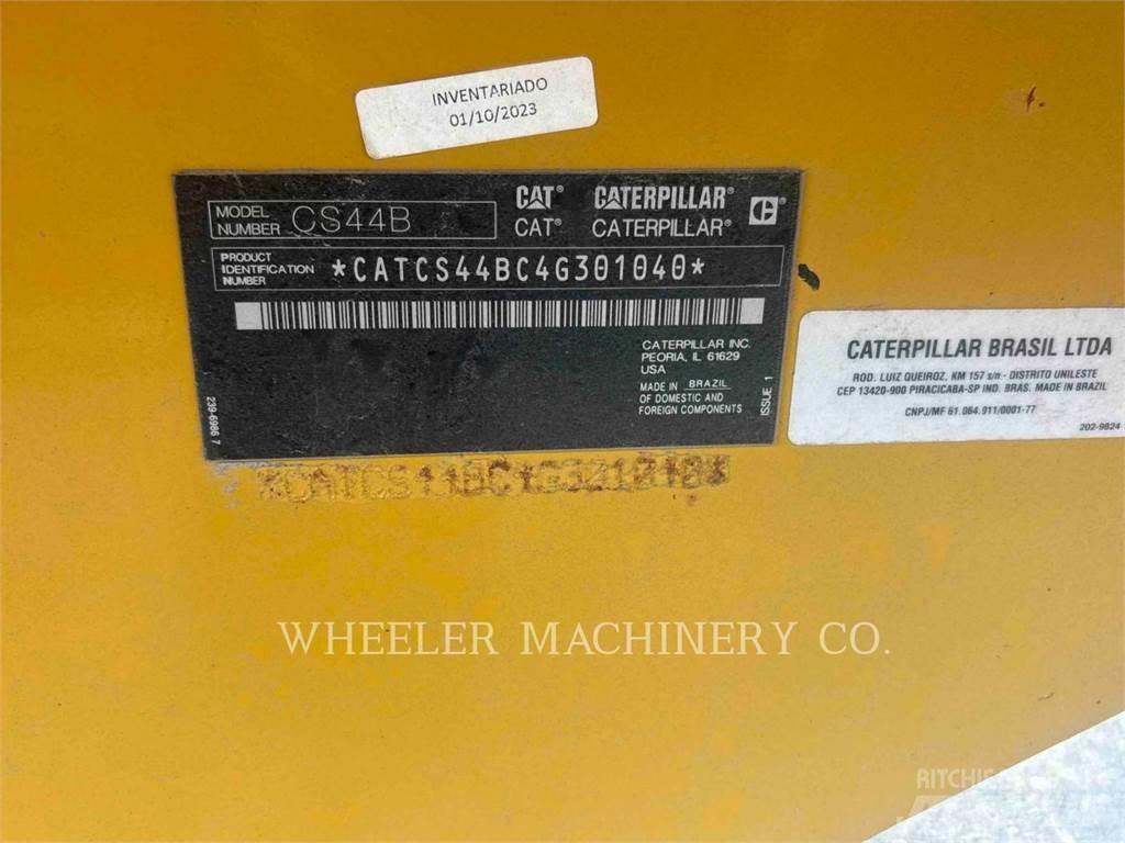 CAT CS44B Cilindros Compactadores monocilíndricos