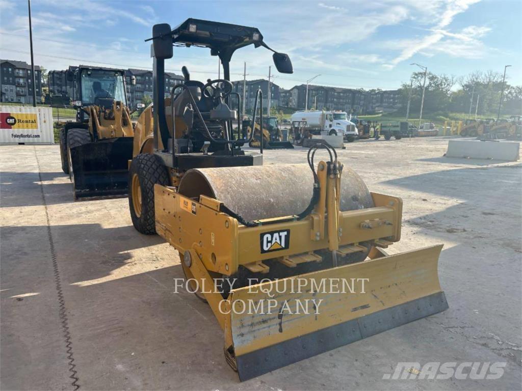 CAT CS44B Compactadores para terra