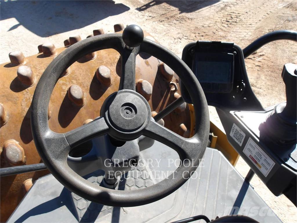 CAT CS54B Cilindros Compactadores monocilíndricos