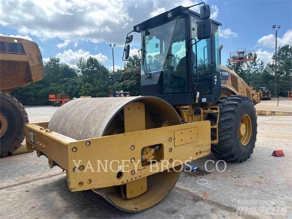 CAT CS56 AC Compactadores para terra