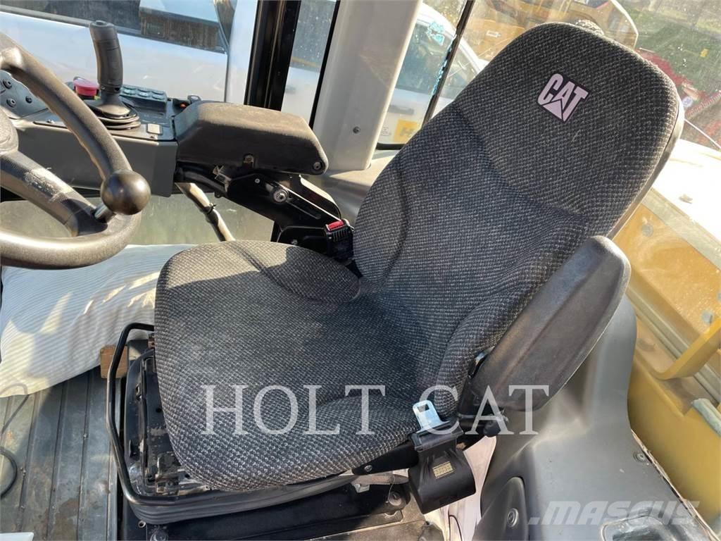 CAT CS56B Cilindros Compactadores monocilíndricos