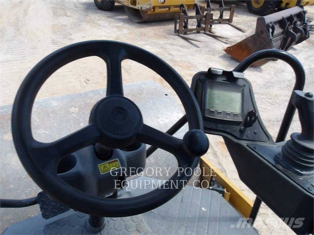 CAT CS56B Cilindros Compactadores monocilíndricos