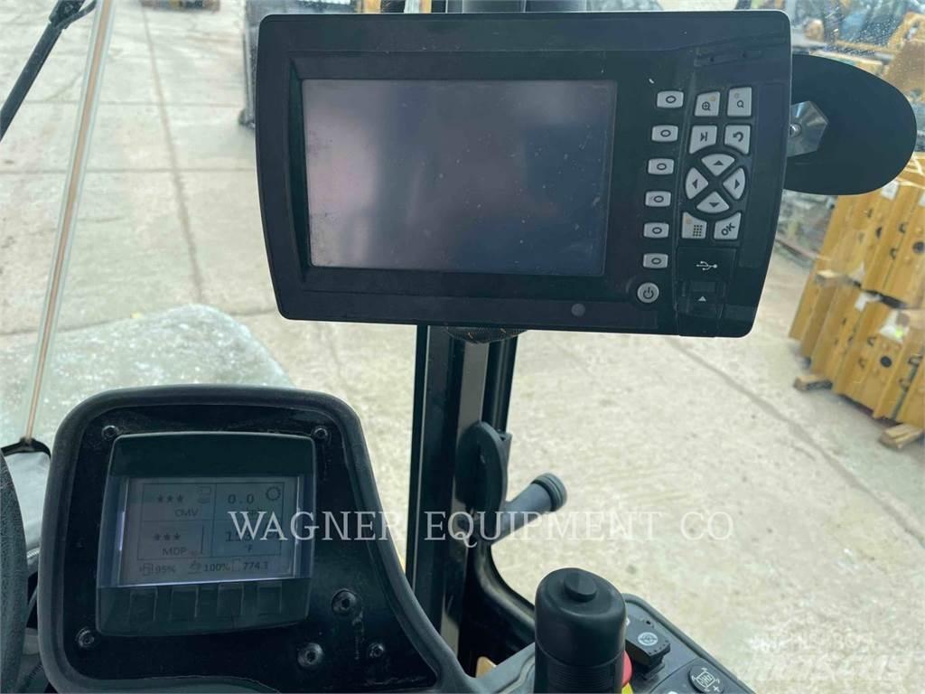CAT CS56B Compactadores para terra
