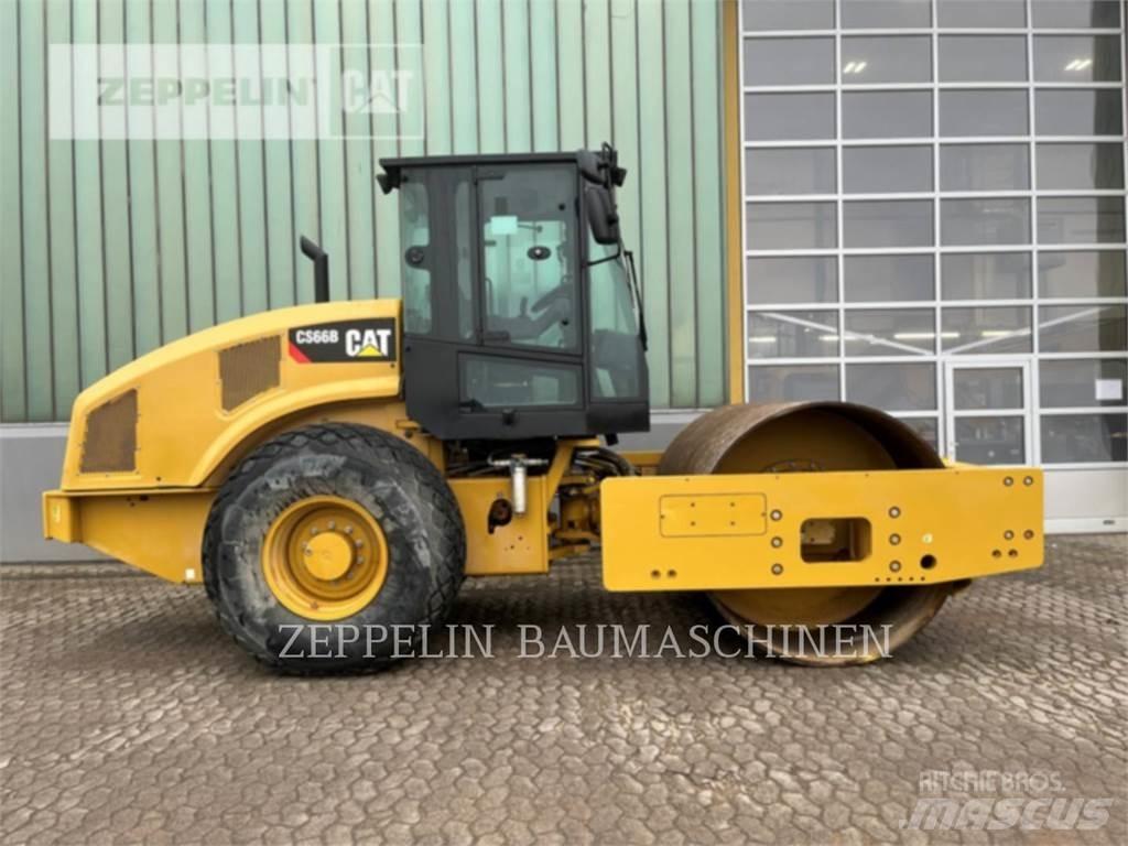 CAT CS66B Compactadores para terra