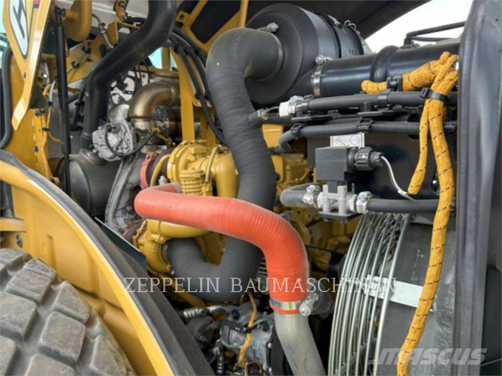 CAT CS66B Compactadores para terra